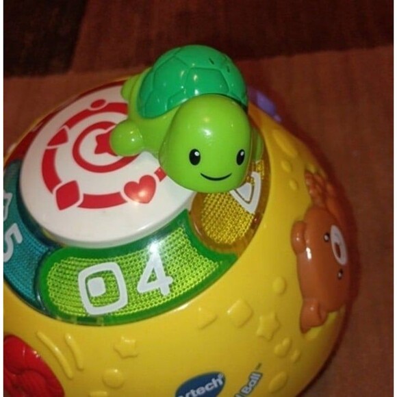 VTech Wiggle and Crawl Ball Toy - Picture 5 of 6
